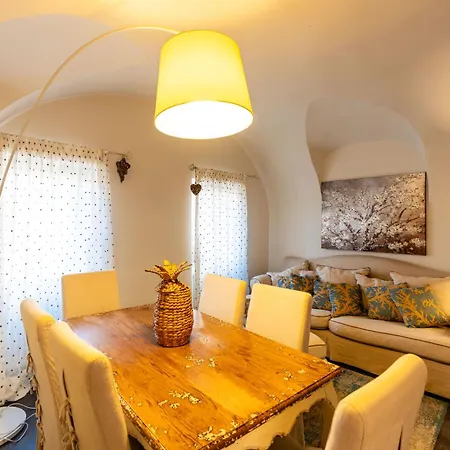 La Petite Maison By Interhome * Trucco