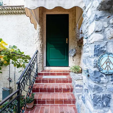 La Petite Maison By Interhome Trucco